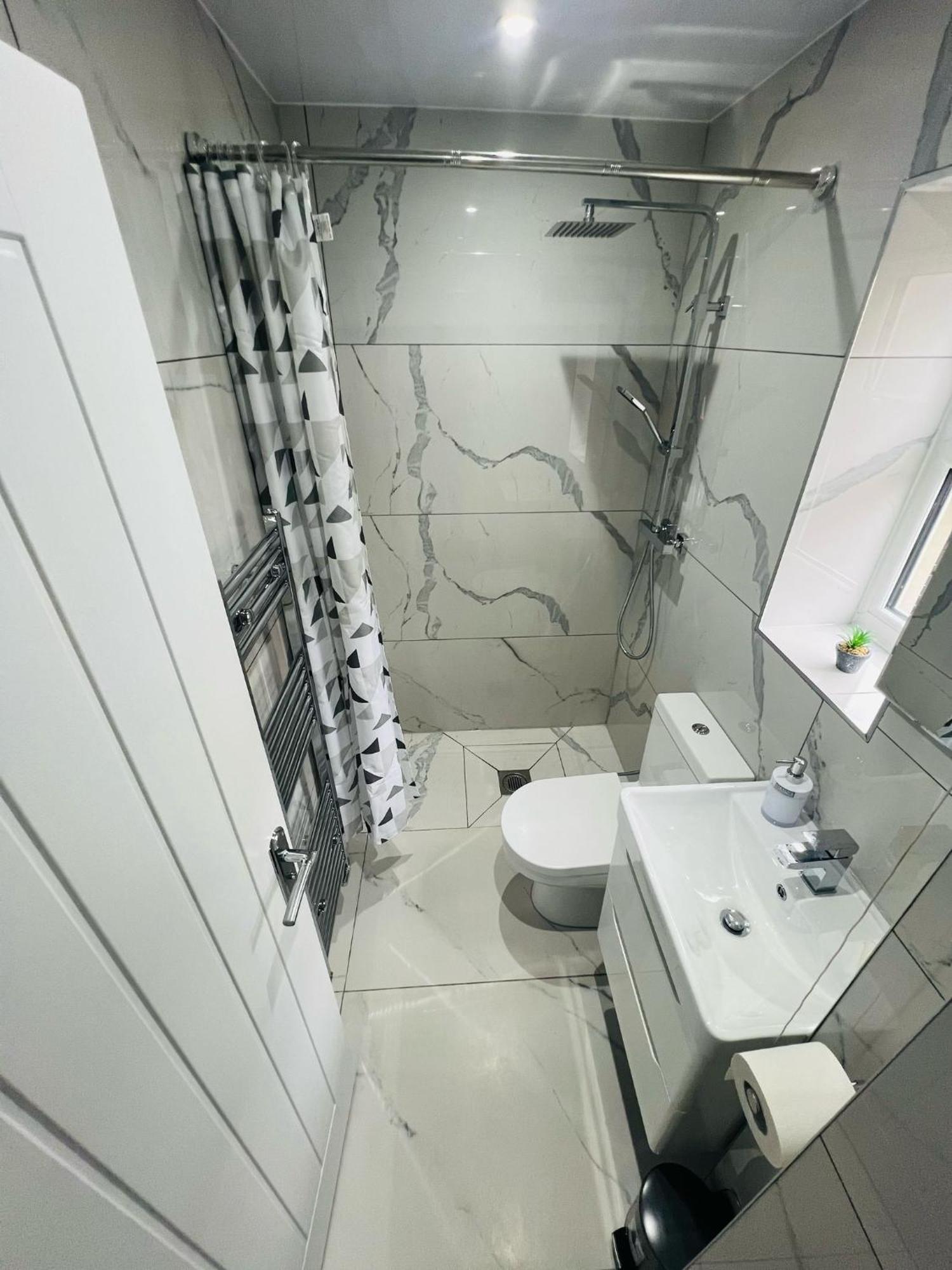 Apartament 93 New Road Harmondsworth Zewnętrze zdjęcie